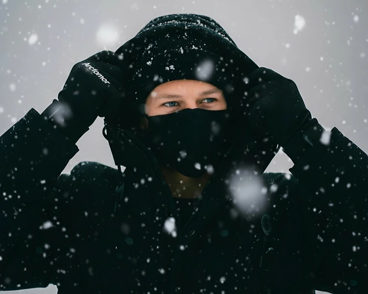 This is the collection entrance of Arcfomor men's heated gloves