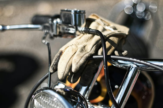 Best Times and Methods to Use Heated Hand Warmers - Arcfomor®