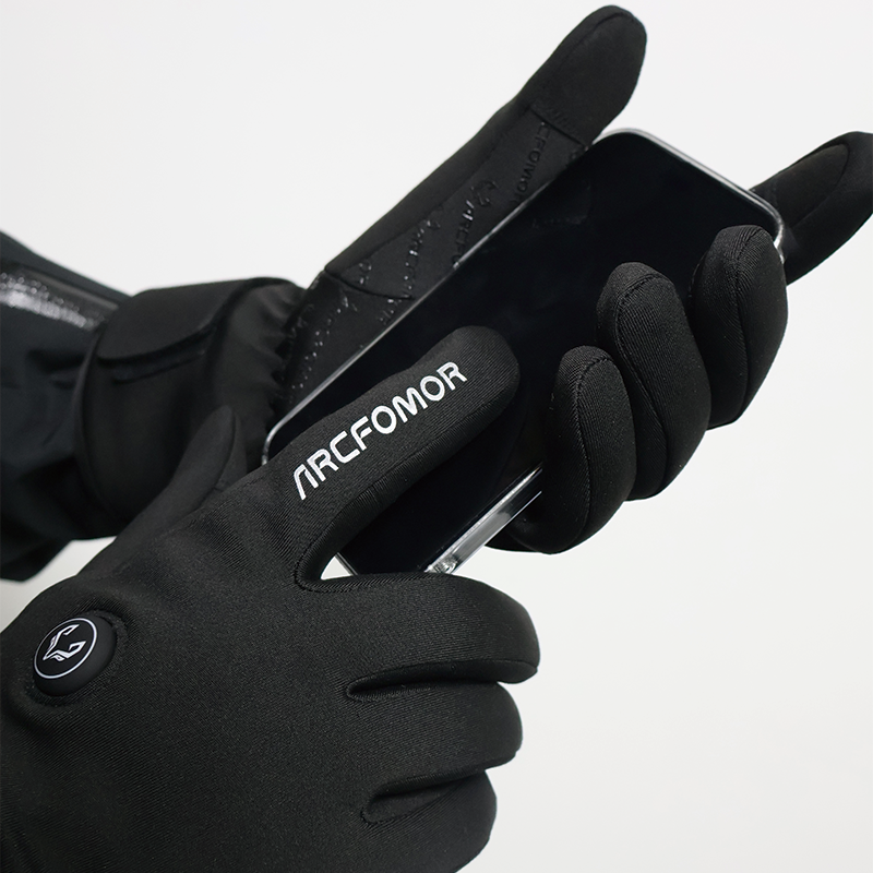 Feather lightweight heated glove liners for daily commuting and layering.