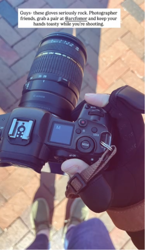 Spider Silk | 7.4V Versatile Flip-Top Heated Gloves are the epitome of lightweight heated gloves, featuring a flip-top design at the fingertips that makes it easy to operate various devices such as cameras and smartphones.
