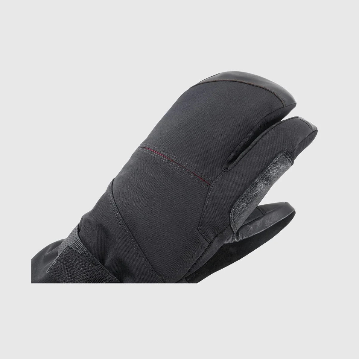 Crab Claw heated lobster glove showing the separate thumb, index finger and grouped outer compartment
