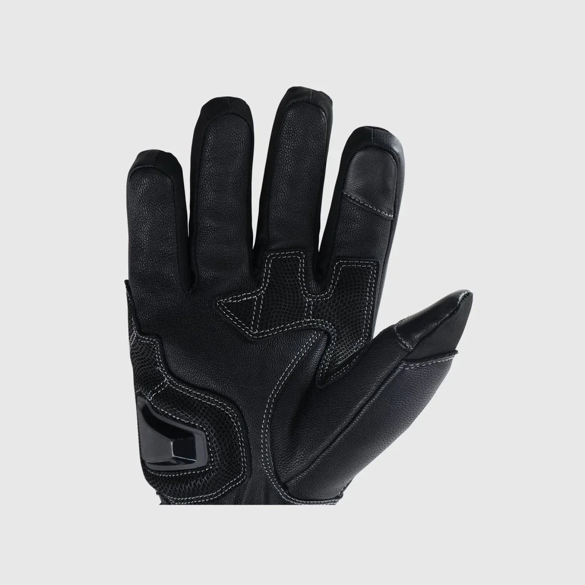 Close-up of the Onyx reinforced nonslip goatskin palm and hard thumb-base guard